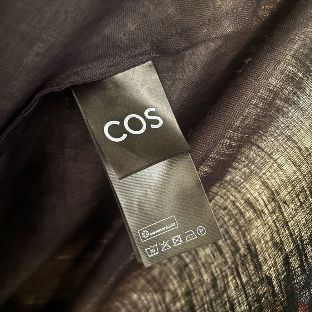 COS Black Sleeveless V‑Back Maxi Dress - Picture 7 of 8